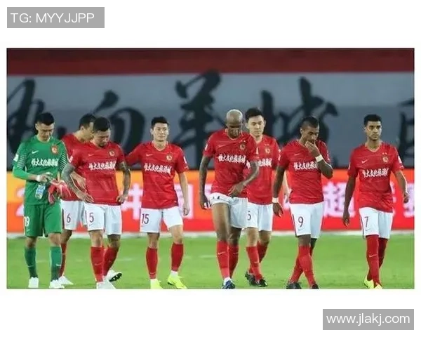 深圳羽毛球队以54分领跑选拔赛积分榜展现强劲实力